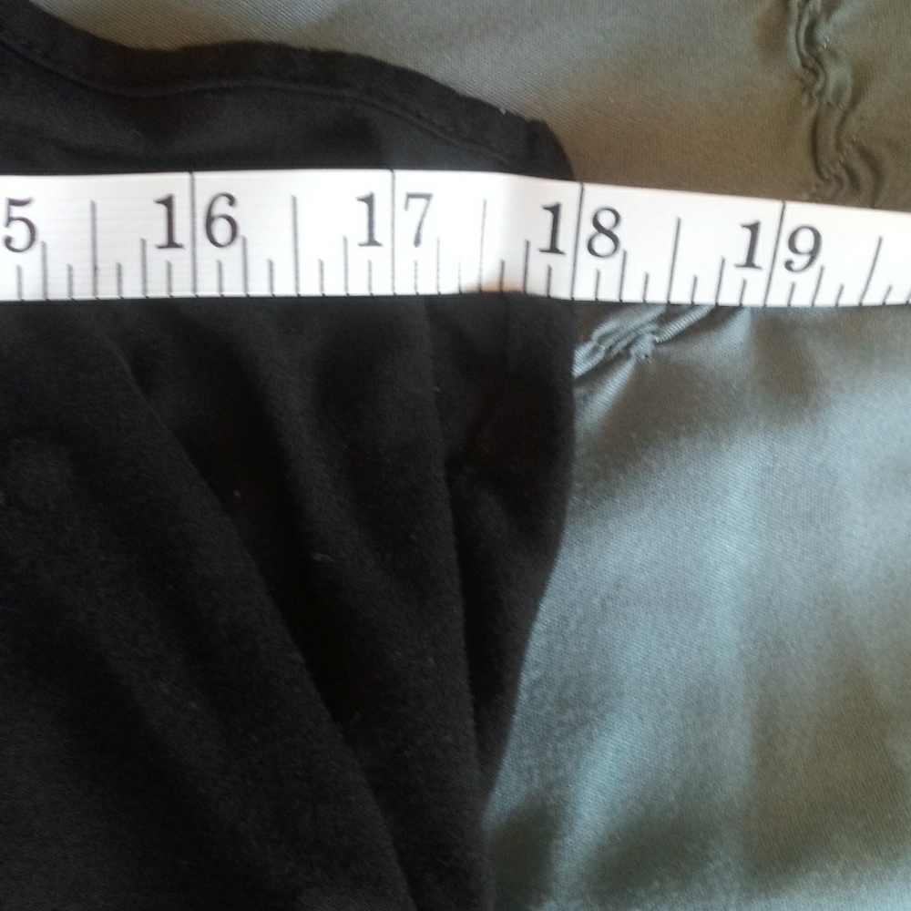 Open T-Back Tank Top - Picture 3 of 4